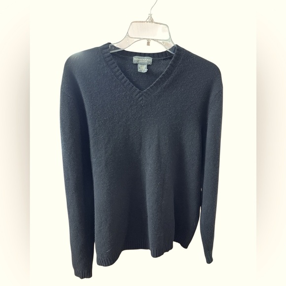 Banana Republic Men’s CASHMERE V-NECK SWEATER Black Size Medium - Picture 1 of 5